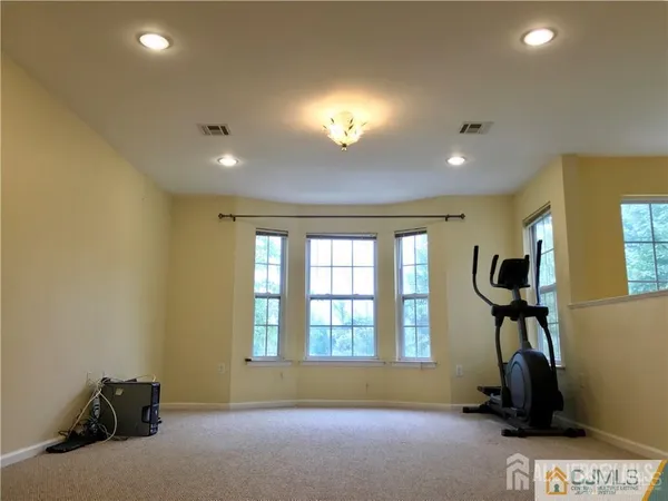$2,650 | 141 Forest Drive, Piscataway, NJ 08854