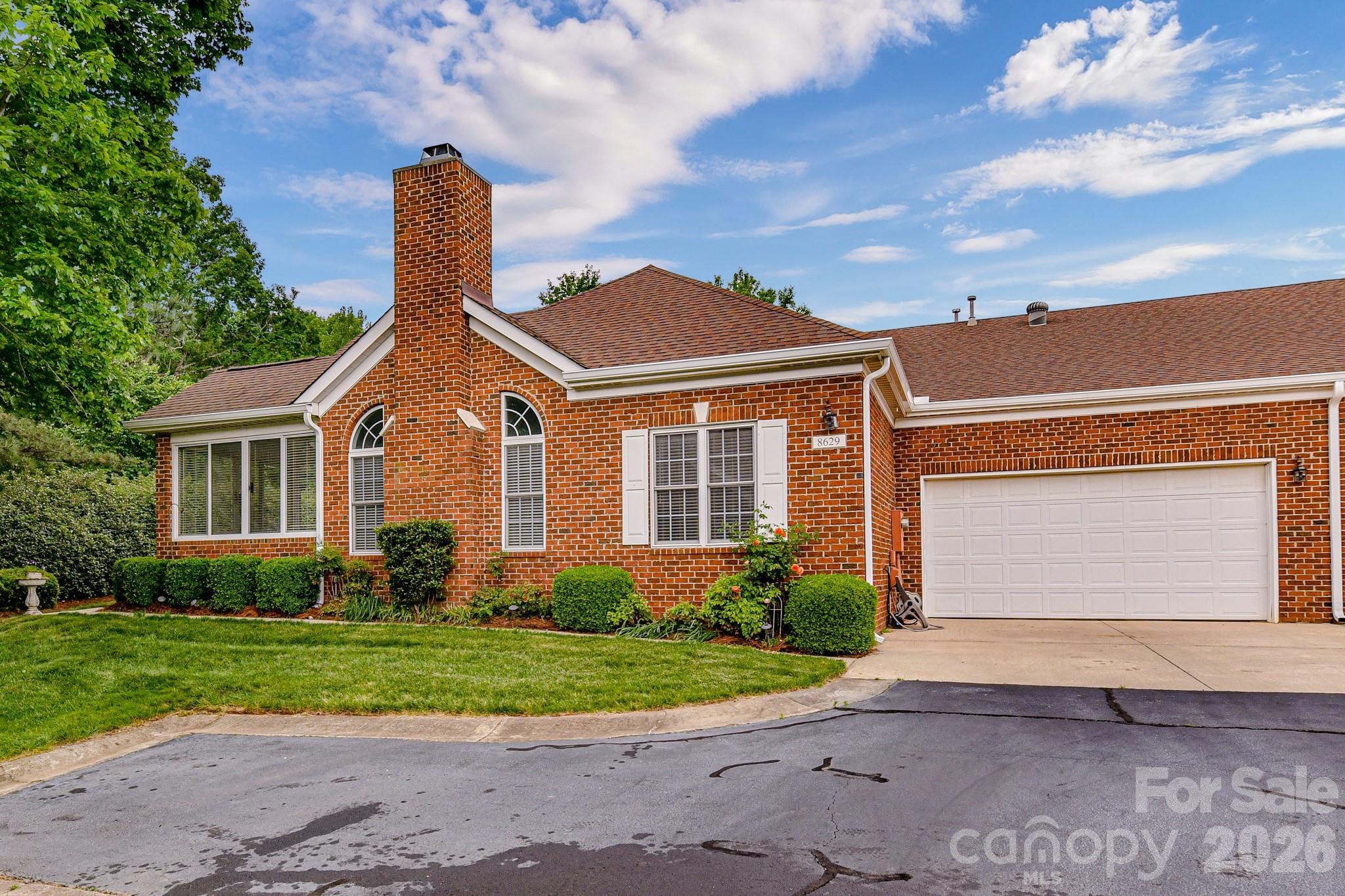 8629 Windsor Ridge Drive Charlotte, NC 28277 - Photo 2 of 28