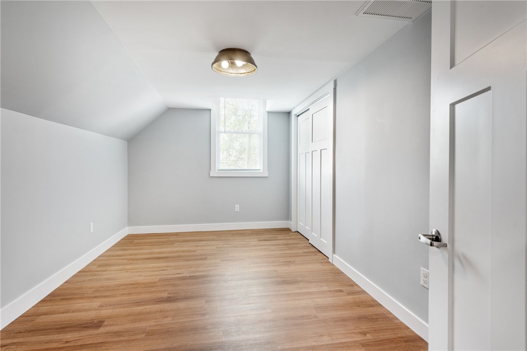 286 Riverside Drive Tiverton, RI 02878 - Photo 25 of 41