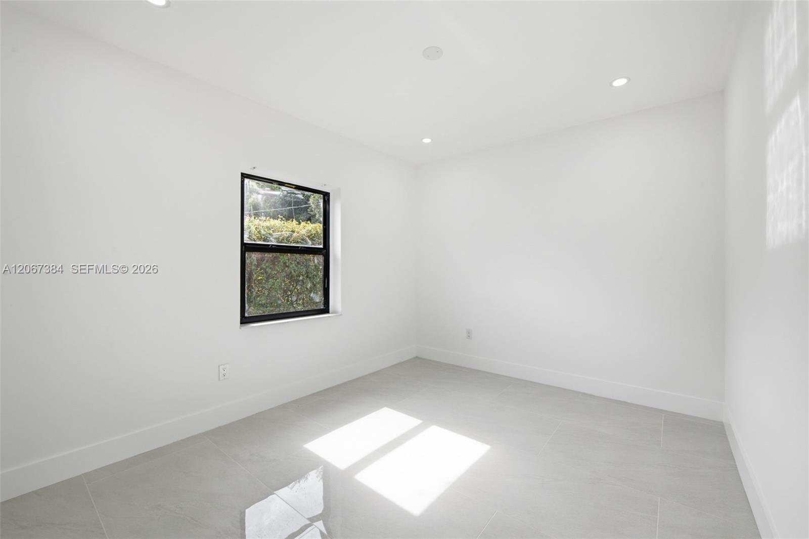 5000 Southwest 5th Terrace Miami, FL 33134 - Photo 11 of 19 Gallery Image 11