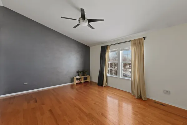 $449,000 | 1804 Thornapple Way, Aurora, IL 60504