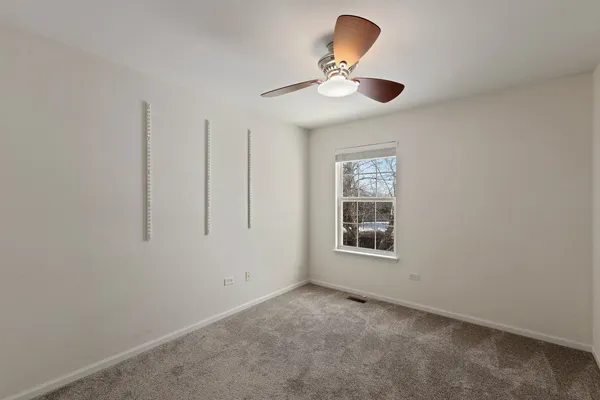 $449,000 | 1804 Thornapple Way, Aurora, IL 60504