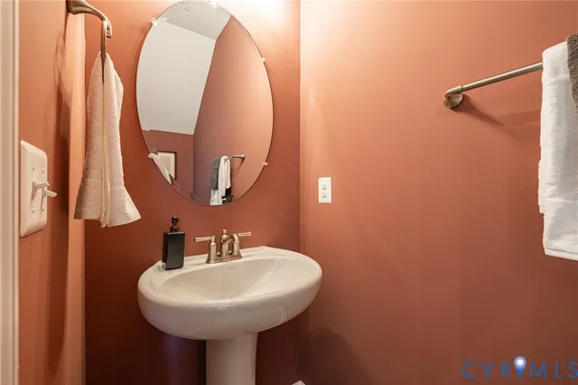 $526,608 | 374 Bayberry Lane, Zion Crossroads, VA 22942