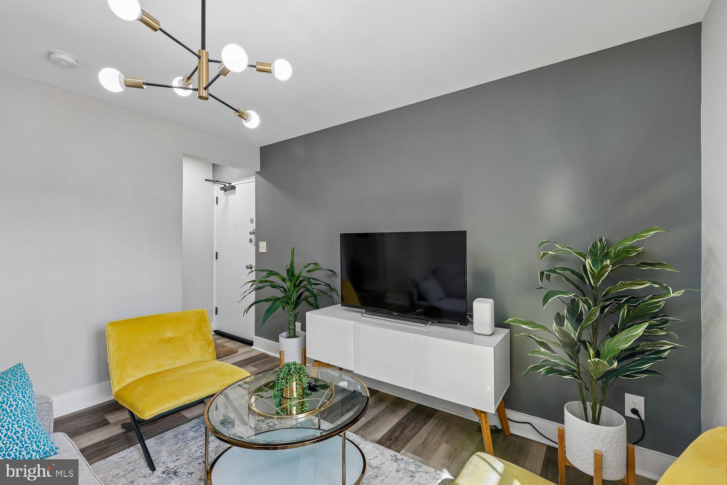 2107 Fort Davis Street Southeast, Unit 301 Washington, DC 20020 - Photo 5 of 28 Living Room