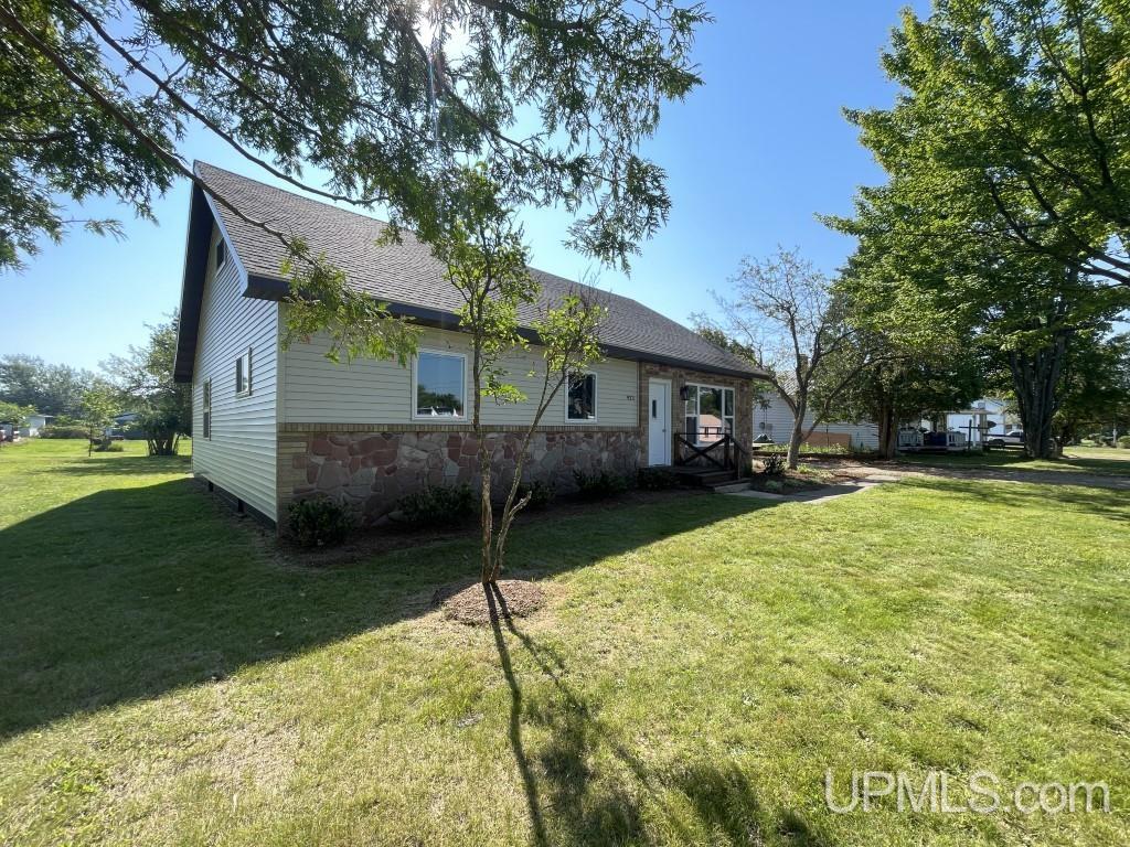 923 Halliday Street L'Anse, MI 49946 - Photo 44 of 52