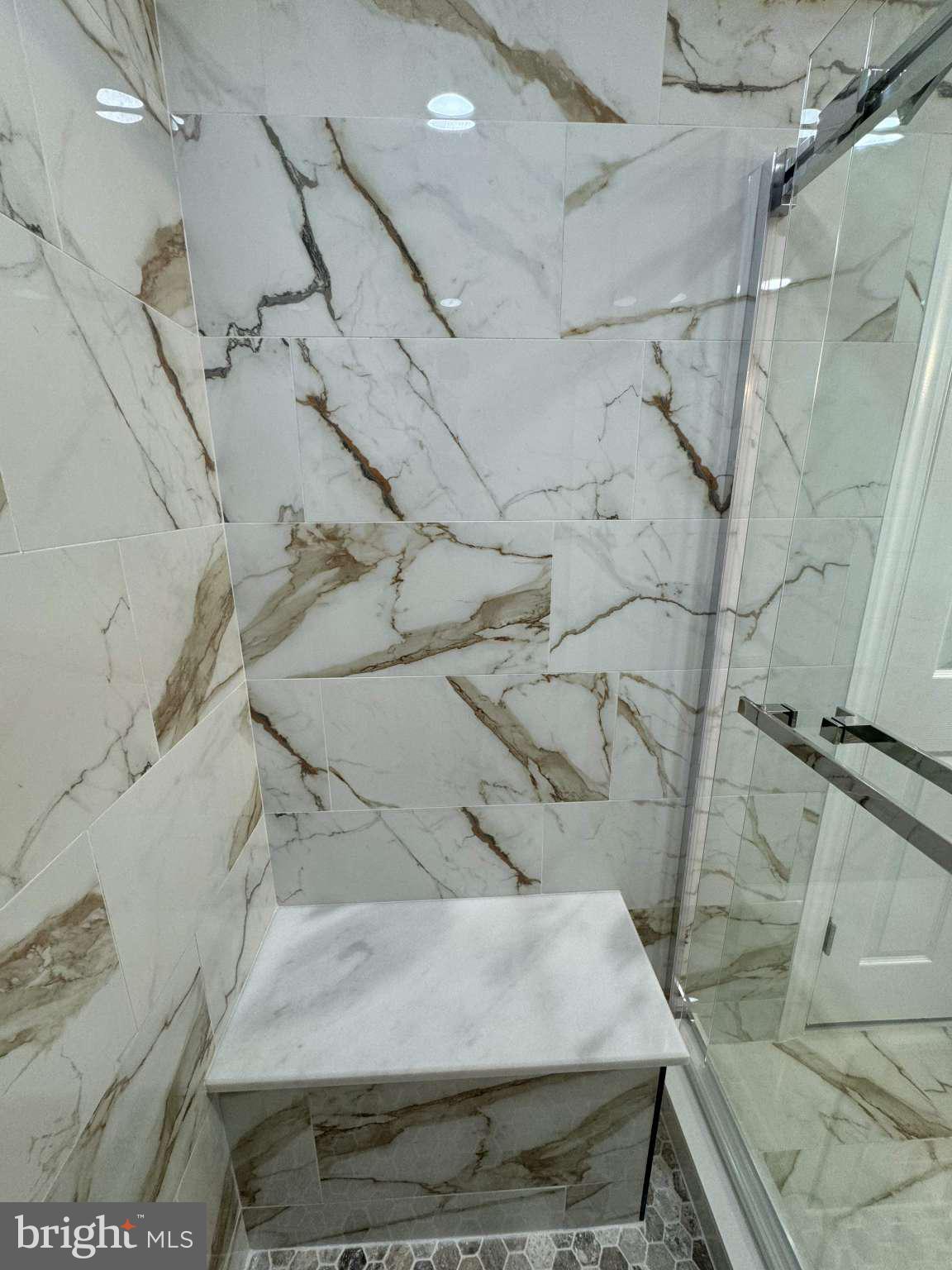 2000 Chippewa Ridge Ambler, PA 19002 - Photo 26 of 33 a dirty bathroom with a bathtub