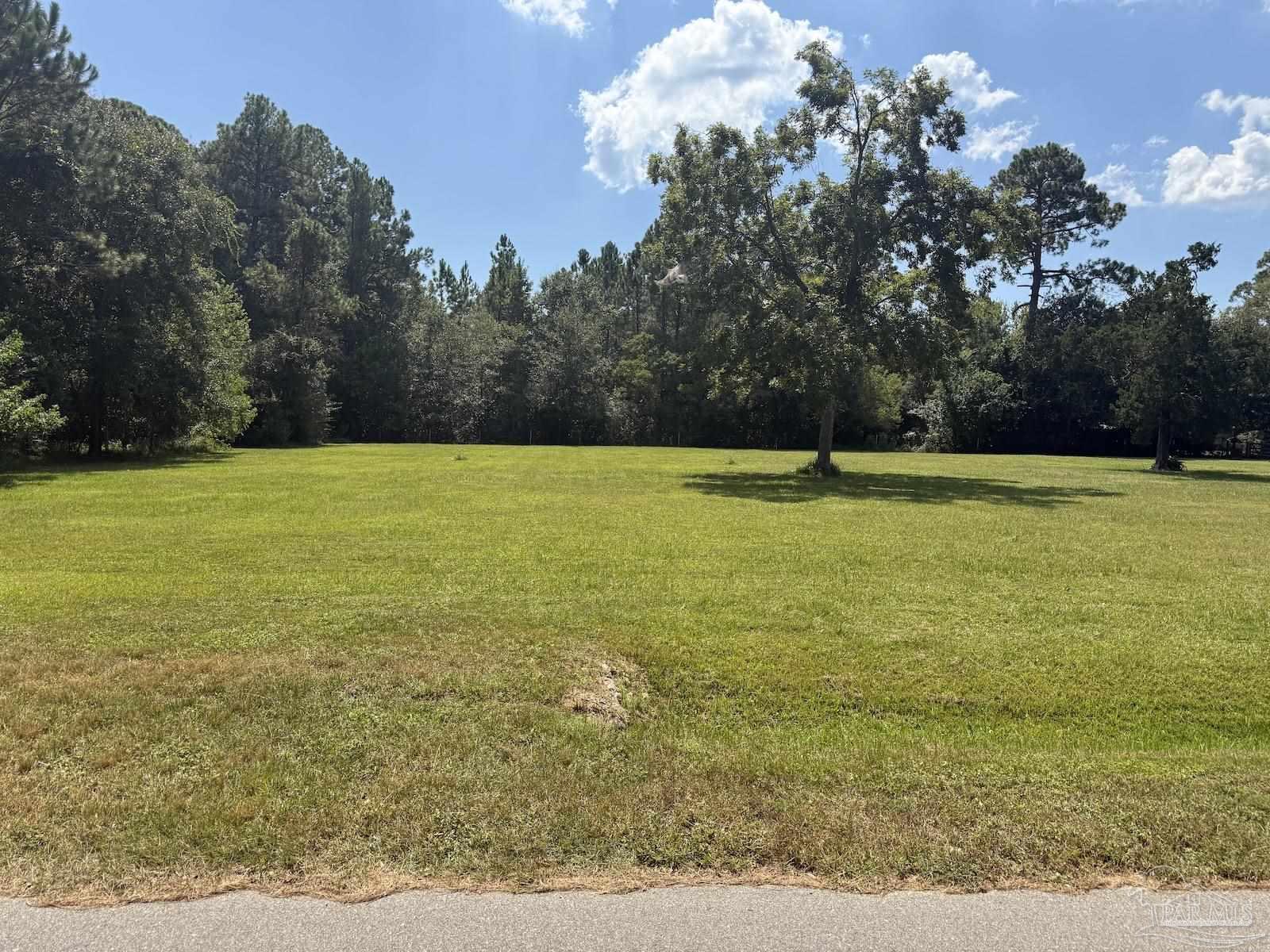 10100 North Loop Road Pensacola, FL 32507 - Photo 3 of 8 a view of an ocean view