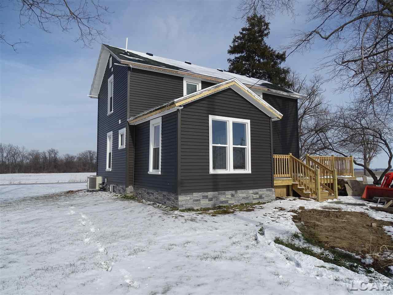 4613 Academy Road Adrian, MI 49221 - Photo 3 of 33 50063570-2.JPG
