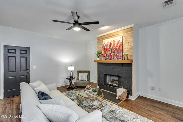 $2,000 | 120 Lennox Place, Brandon, MS 39042