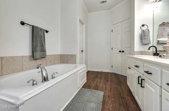 $2,000 | 120 Lennox Place, Brandon, MS 39042