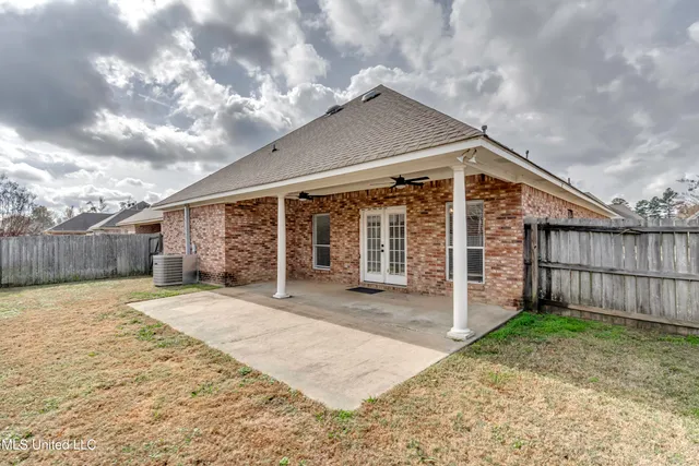 $2,000 | 120 Lennox Place, Brandon, MS 39042