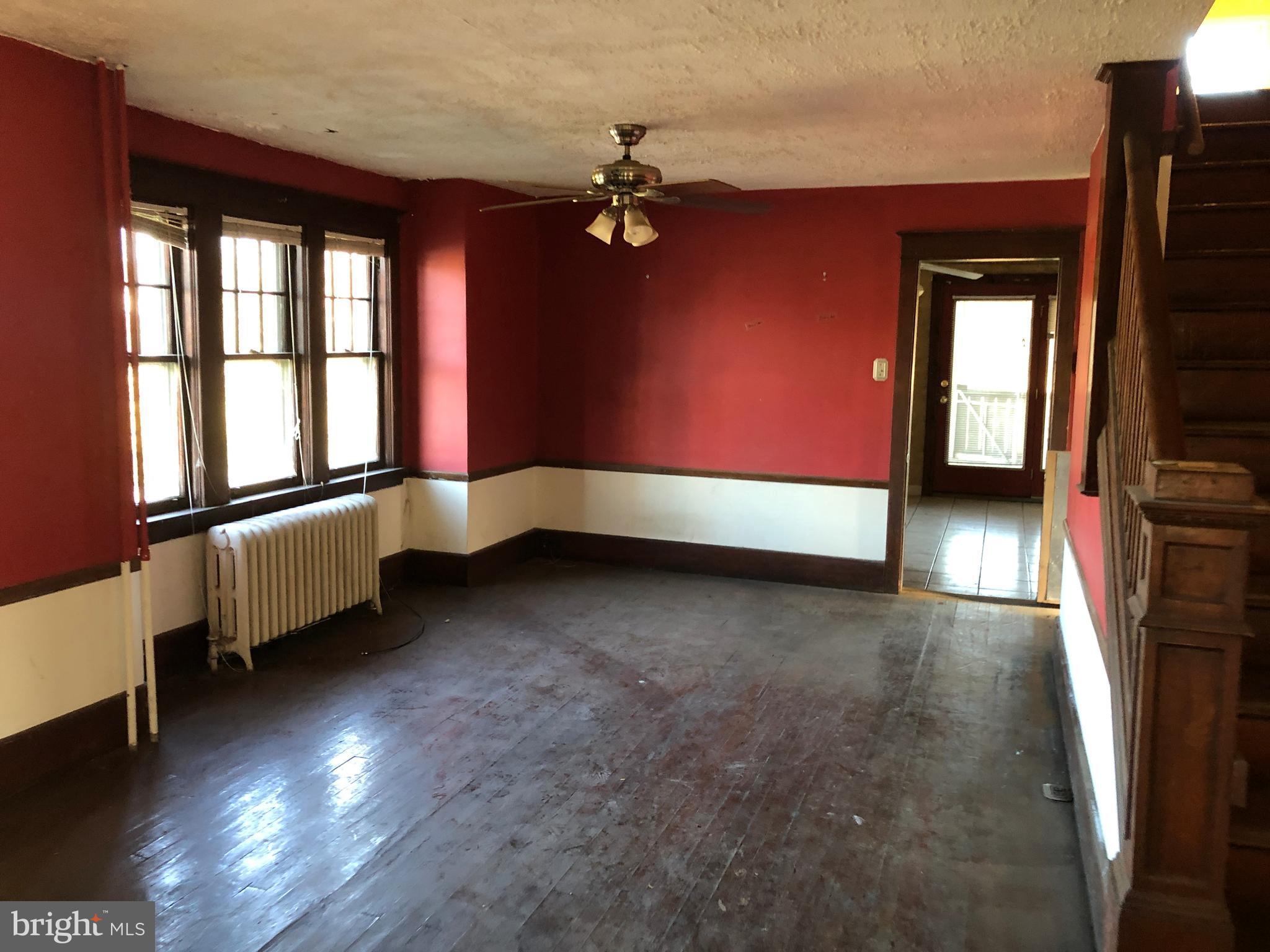 57 Ridge Road Phoenixville, PA 19460 - Photo 5 of 37