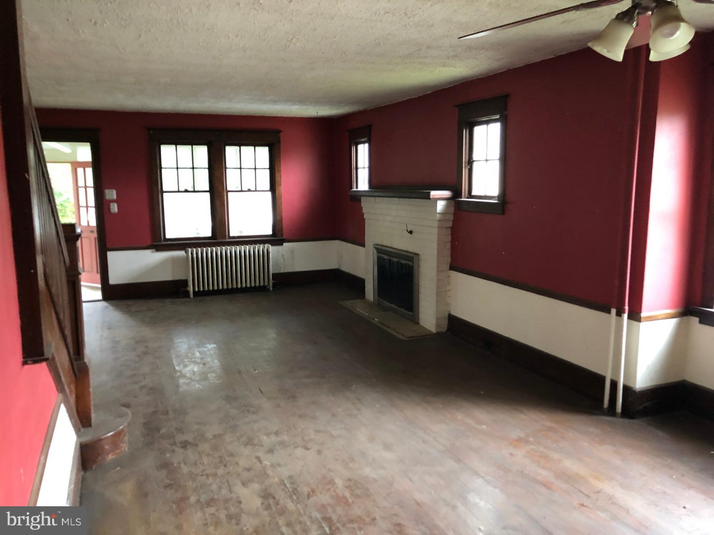 57 Ridge Road Phoenixville, PA 19460 - Photo 7 of 37