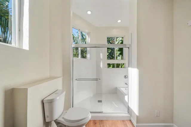 $1,399,000 | 425 Kaukini Loop, Wailuku, HI 96793