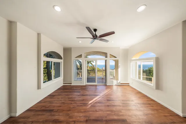 $1,399,000 | 425 Kaukini Loop, Wailuku, HI 96793