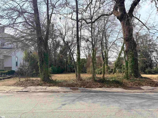 $165,000 | 142 Oakland Avenue, Spartanburg, SC 29302