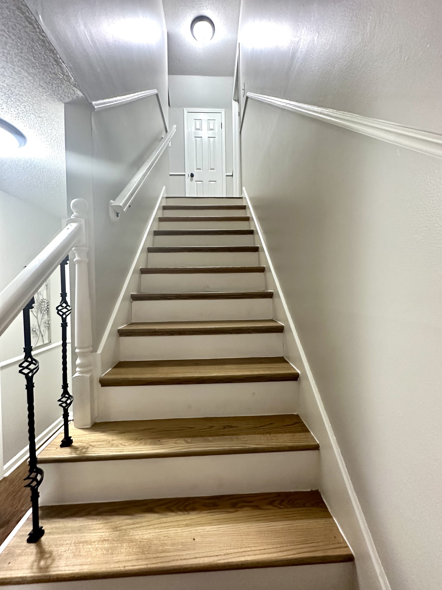 2417 Patterson Road Woodlawn, TN 37191 - Photo 44 of 68 a view of entryway