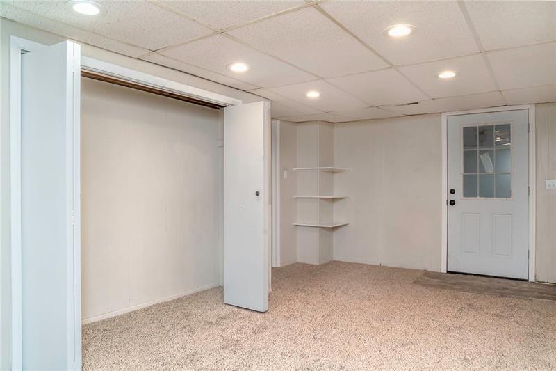 502 Edgeridge Road Pittsburgh, PA 15234 - Photo 21 of 24