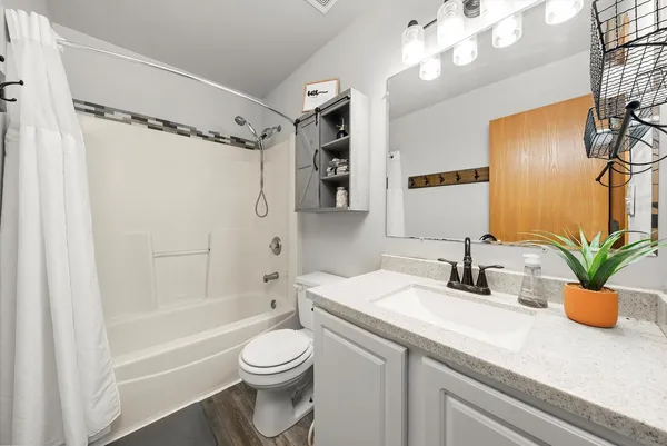 $325,000 | 5332 West Mulberry Lane, Monee, IL 60449