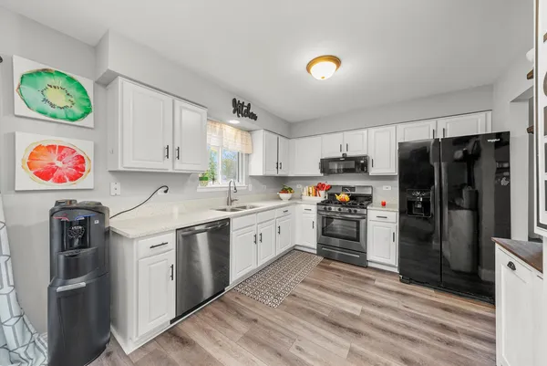 $325,000 | 5332 West Mulberry Lane, Monee, IL 60449