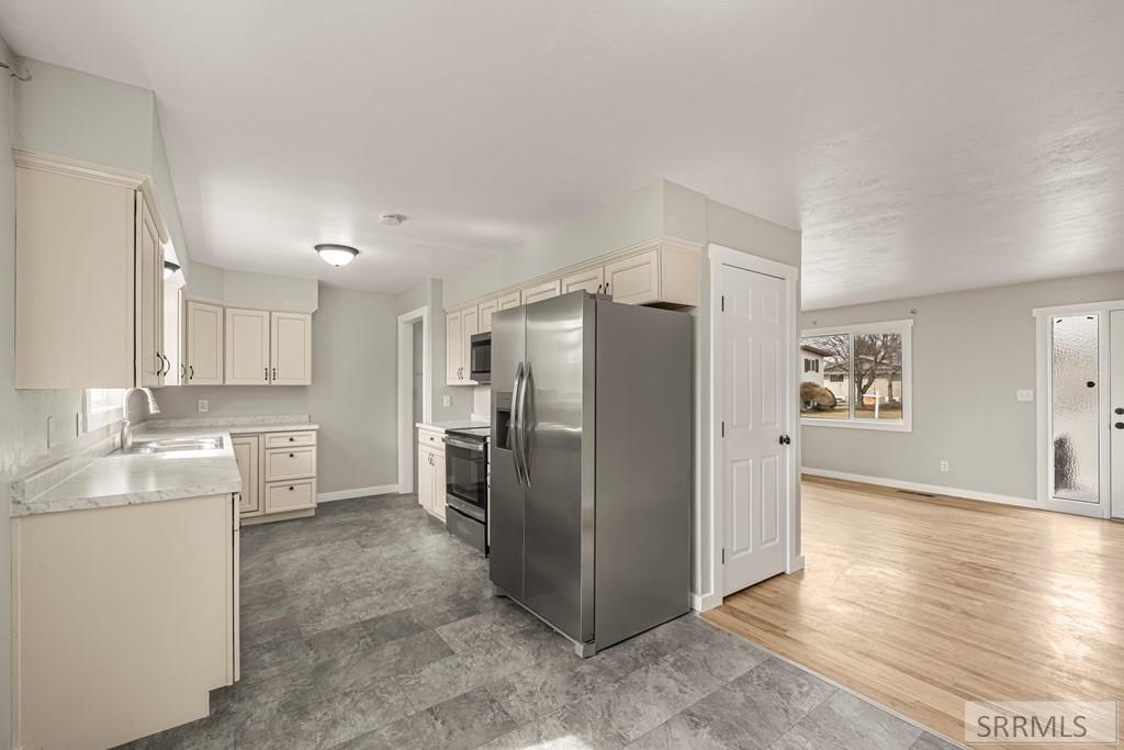 339 Ramona Avenue Rigby, ID 83442 - Photo 8 of 49