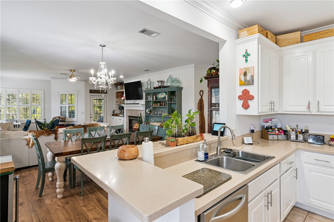 103 Kingsmarsh Way St. Simons Island, GA 31522 - Photo 9 of 26