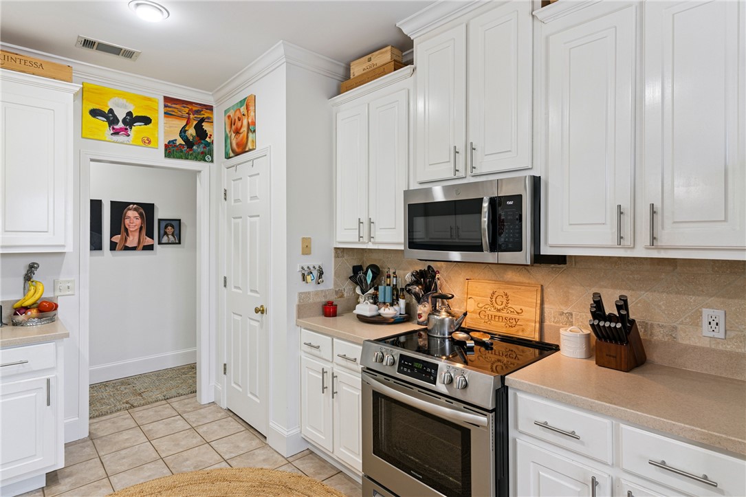 103 Kingsmarsh Way St. Simons Island, GA 31522 - Photo 10 of 26