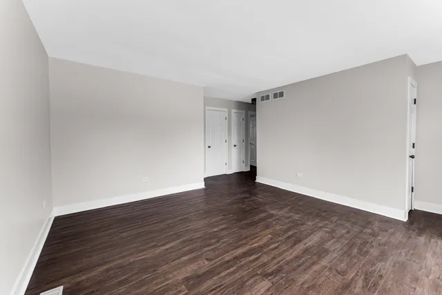 $1,750 | 816 Mackinaw Avenue, Unit WEST, Calumet City, IL 60409