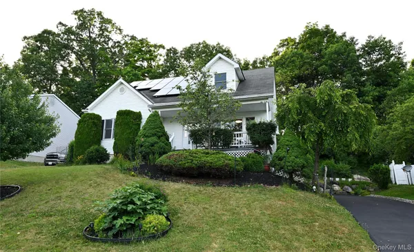 $499,000 | 12 Walnut Lane, Middletown, NY 10940