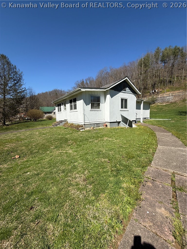 251 River Road Racine, WV 25165 - Photo 9 of 46 Gallery Image 9