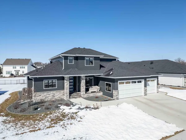 $1,049,900 | 324 25th Avenue East, West Fargo, ND 58078