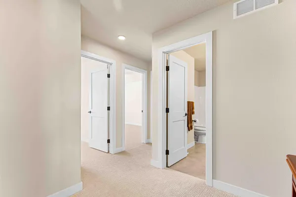 $1,049,900 | 324 25th Avenue East, West Fargo, ND 58078