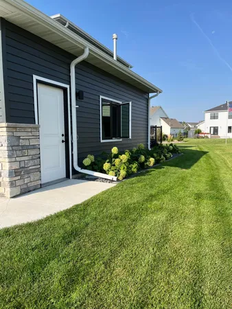 $1,049,900 | 324 25th Avenue East, West Fargo, ND 58078