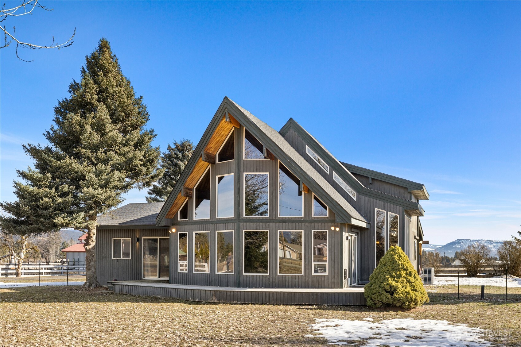 430 Pease Road Cle Elum, WA 98922 - Photo 2 of 40 Gallery Image 2