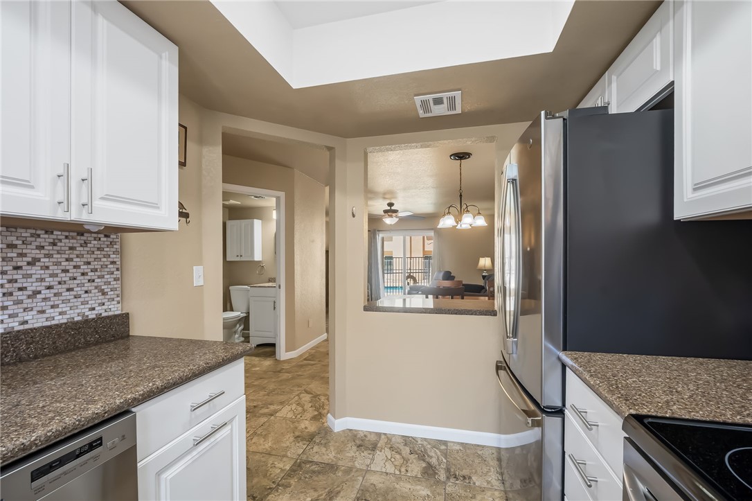 3400 Sunriver Road Bullhead City, AZ 86429 - Photo 6 of 56