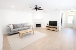 $2,800 | 2107 9th Street, Lubbock, TX 79401