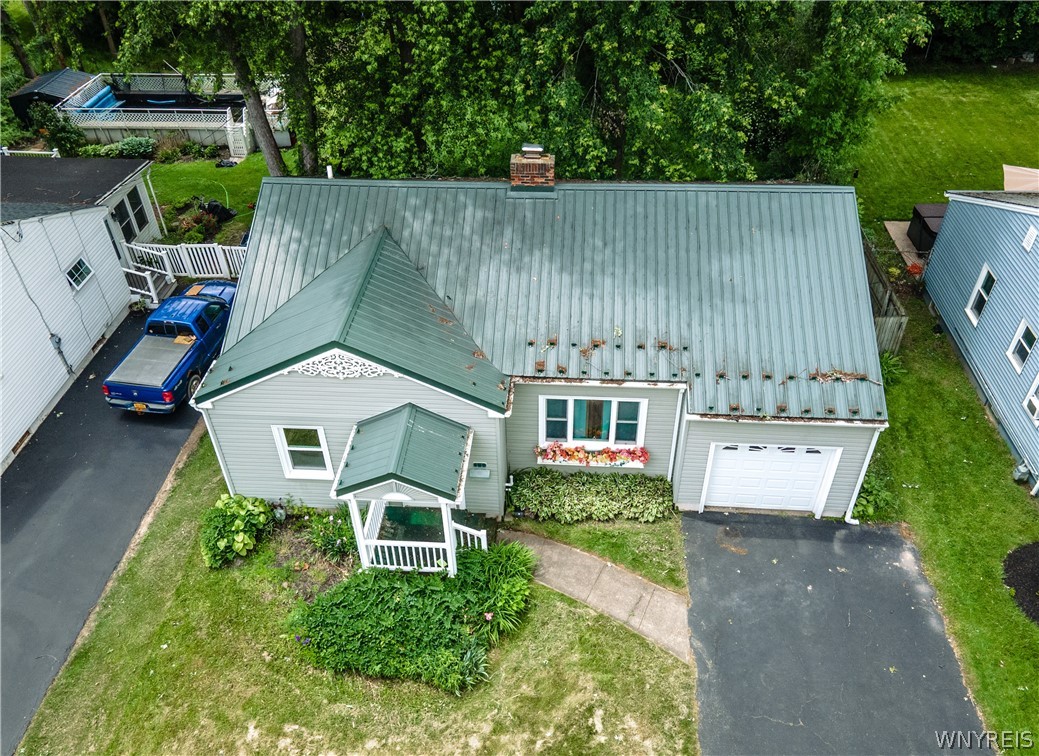 11 Davison Road Lockport, NY 14094 - Photo 4 of 46