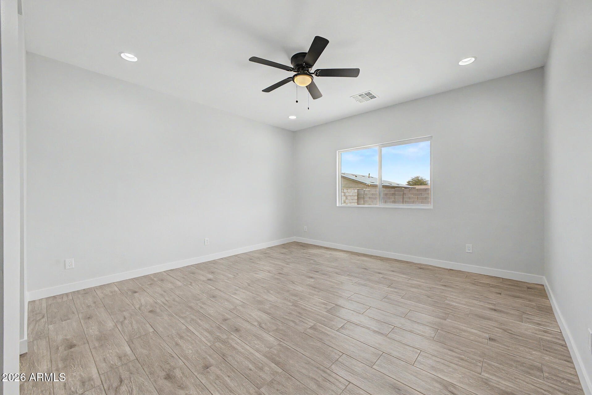 14895 Padres Road Arizona City, AZ 85123 - Photo 13 of 31