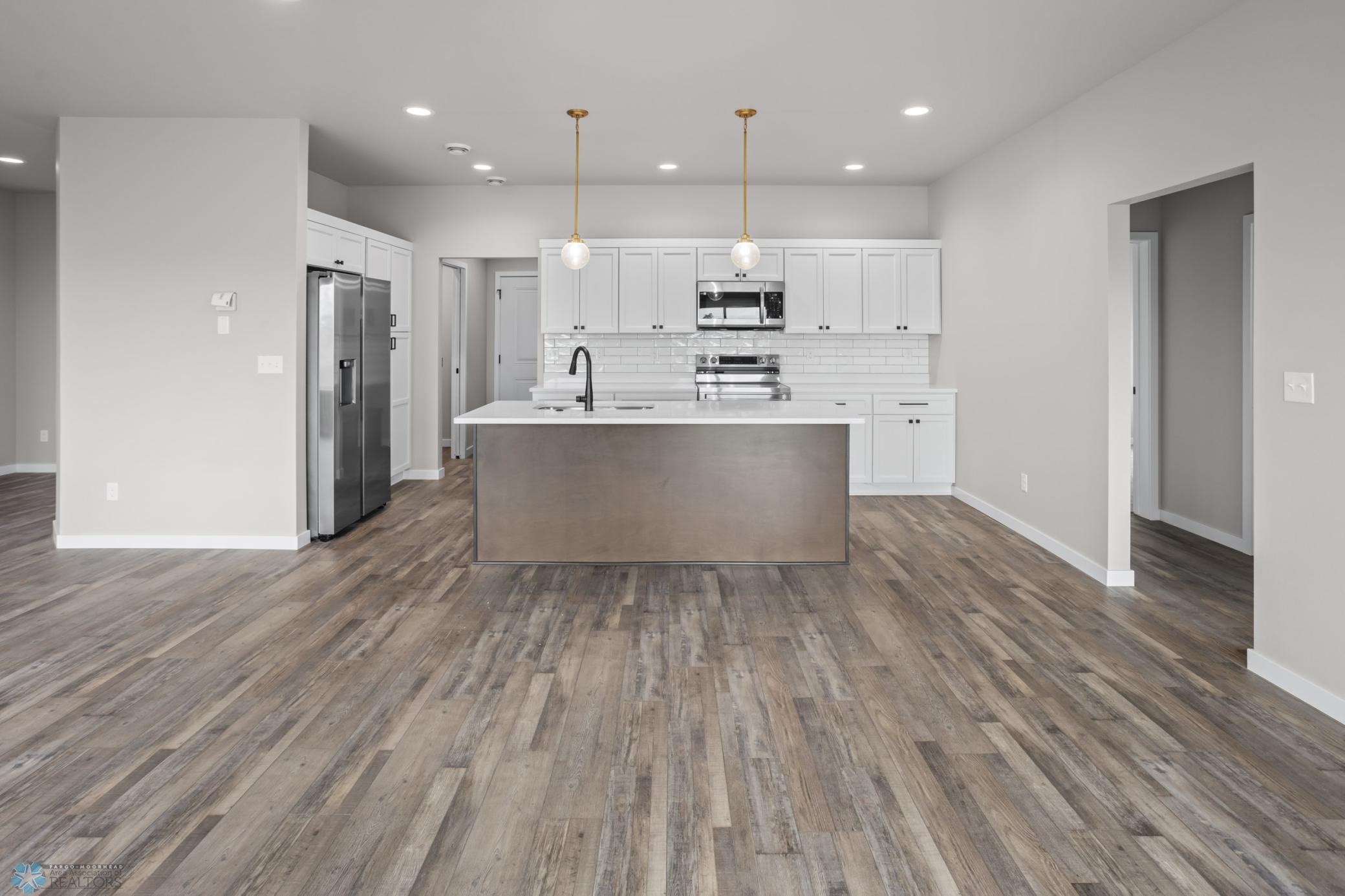 202 Neuman Boulevard Colfax, ND 58018 - Photo 13 of 36