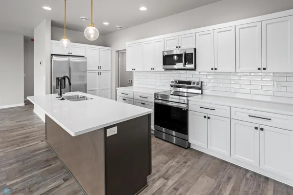 $399,000 | 202 Neuman Boulevard, Colfax, ND 58018