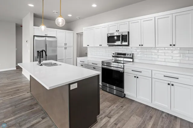 $415,000 | 202 Neuman Boulevard, Colfax, ND 58018