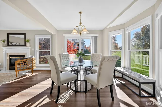 $325,000 | 67 Coppergate Court, Unit 18B, St. Peters, MO 63376