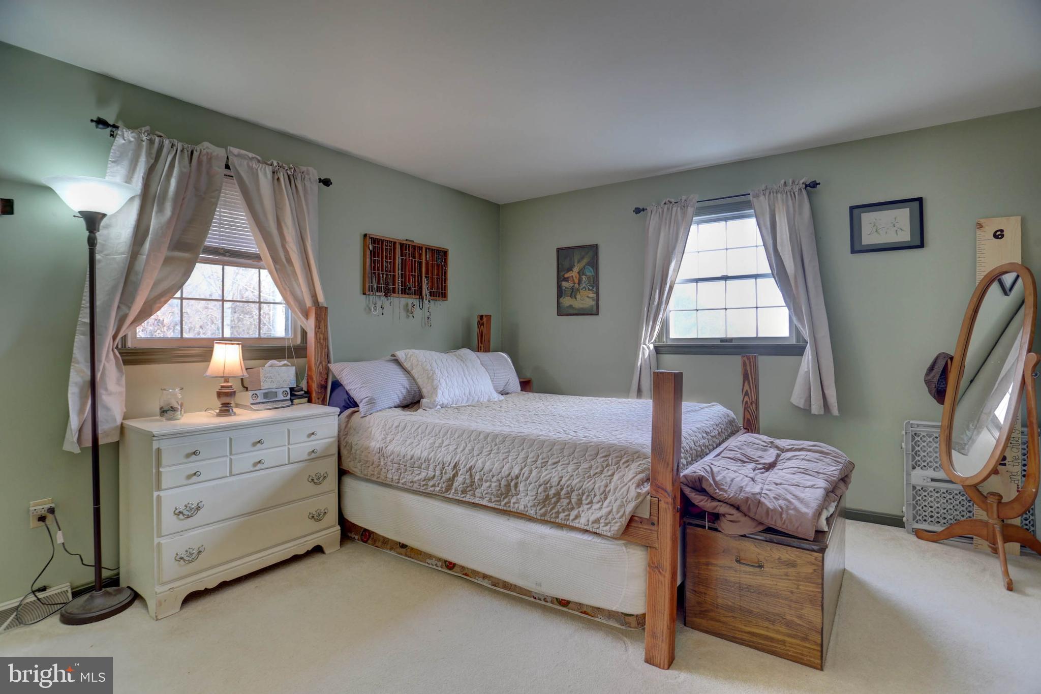 26 Fairland Road Manheim, PA 17545 - Photo 11 of 25 Master Bedroom