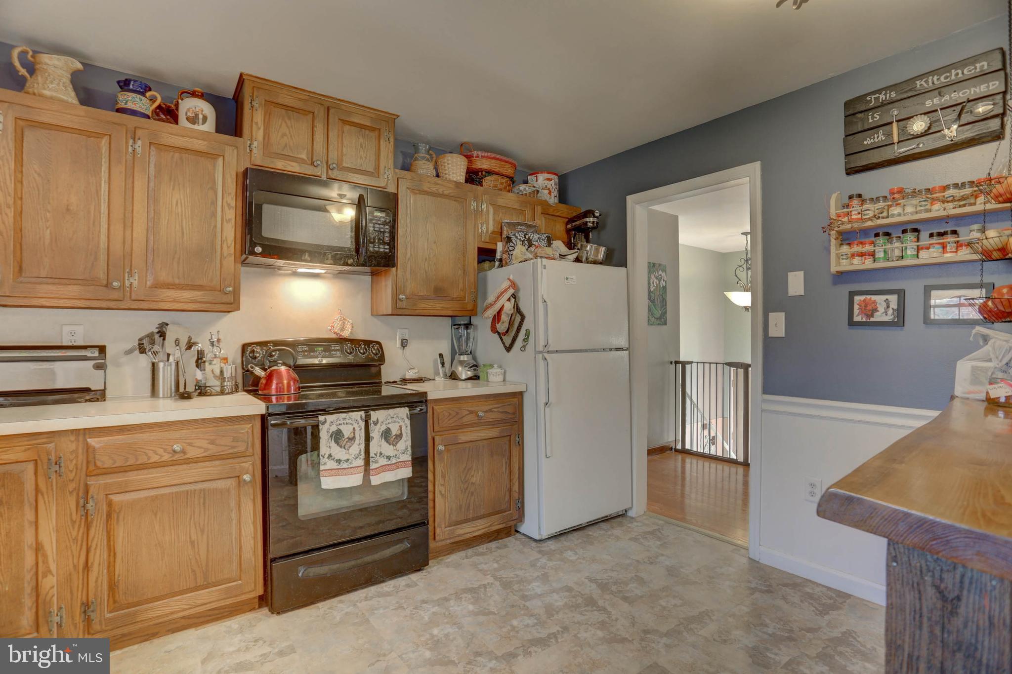 26 Fairland Road Manheim, PA 17545 - Photo 7 of 25 Kitchen