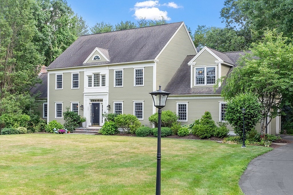 298 Old Harvard Road Boxborough, MA 01719 - Photo 2 of 42 a view of a yard in front of house
