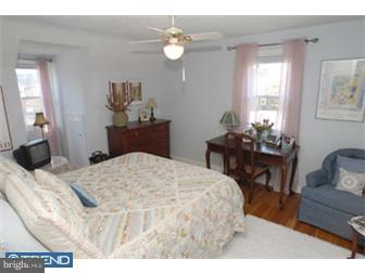 15 Holbrook Road Havertown, PA 19083 - Photo 9 of 12 Gallery Image 9