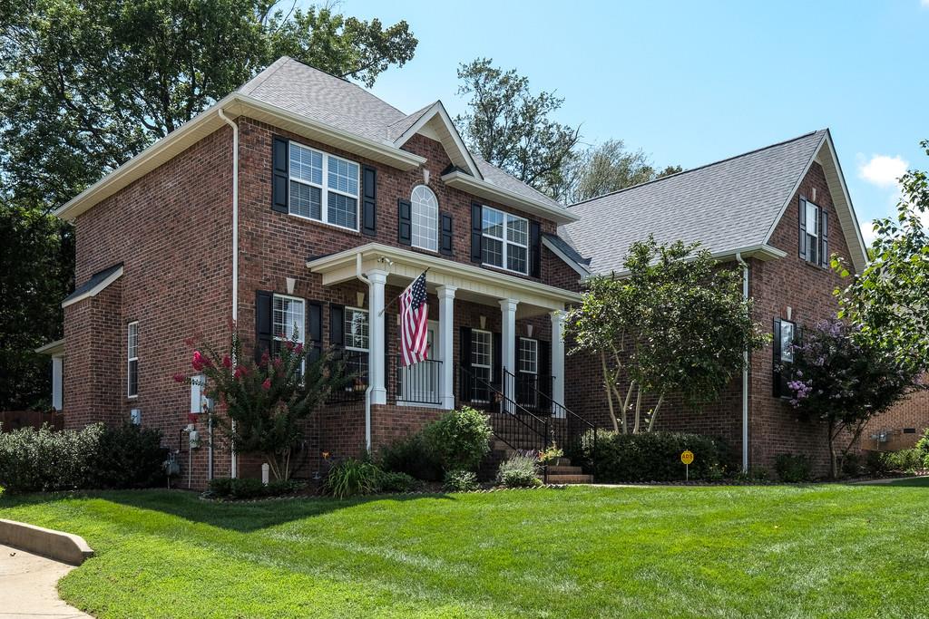 404 Savannah Ridge Murfreesboro, TN 37127 - Photo 3 of 30 Gallery Image 3