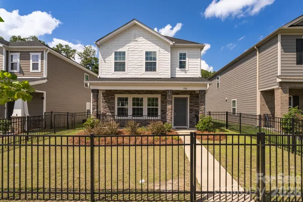 $495,000 | 466 Cranford Drive, Pineville, NC 28134
