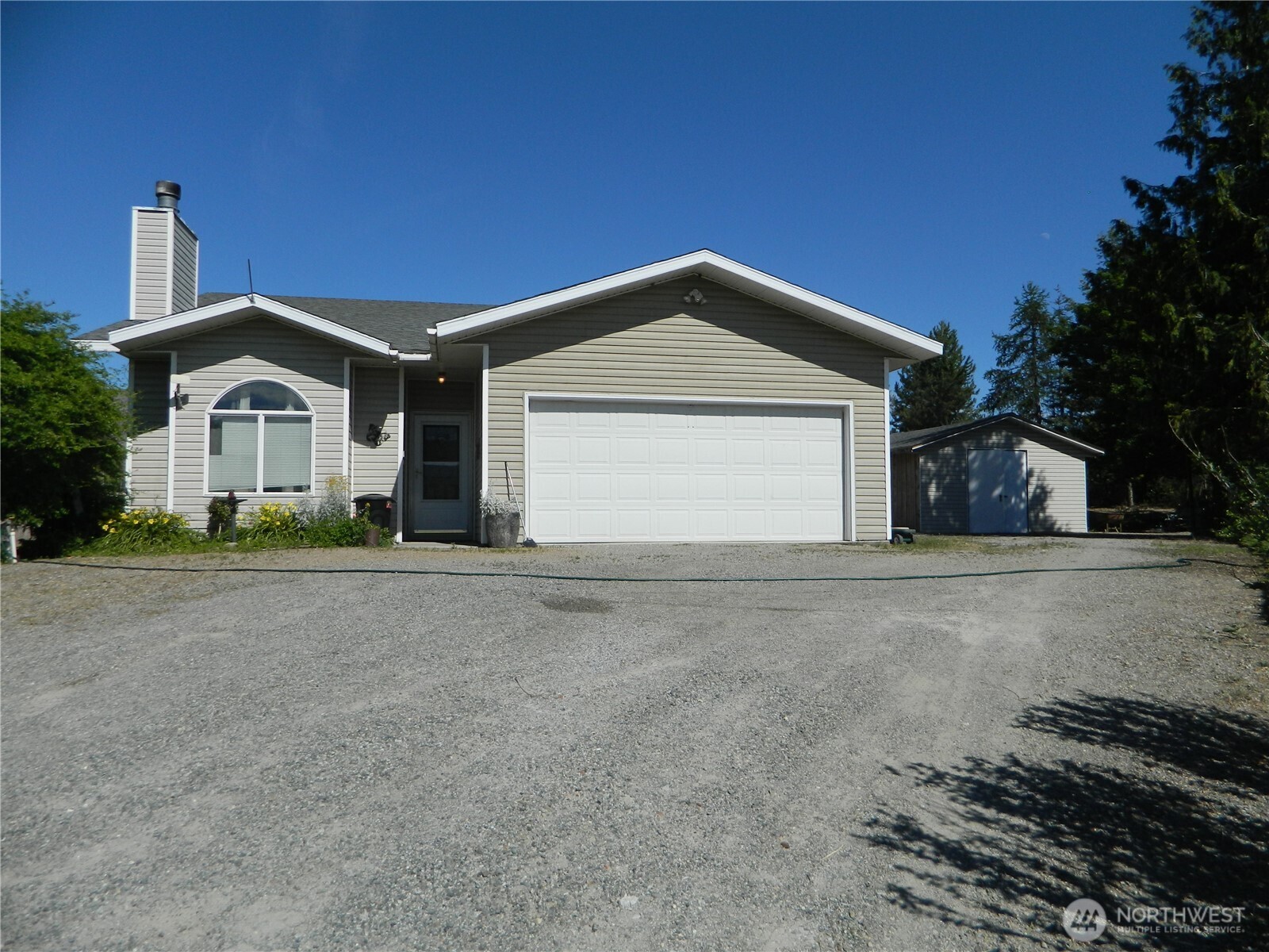 16 Orchard Loop South Tonasket, WA 98855 - Photo 1 of 21