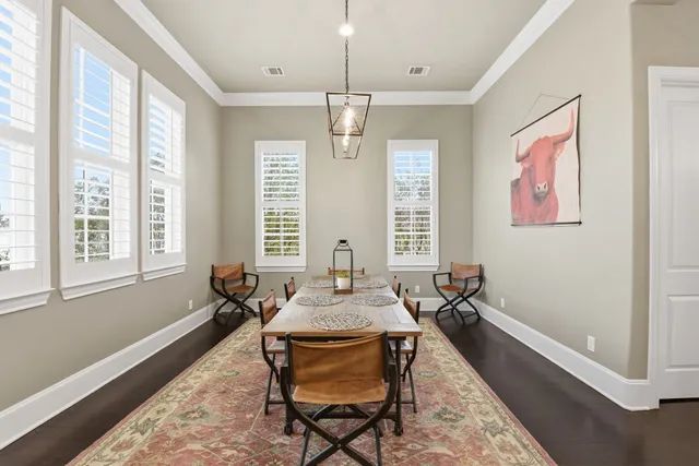 $525,000 | 10933 Upland Park, Houston, TX 77043